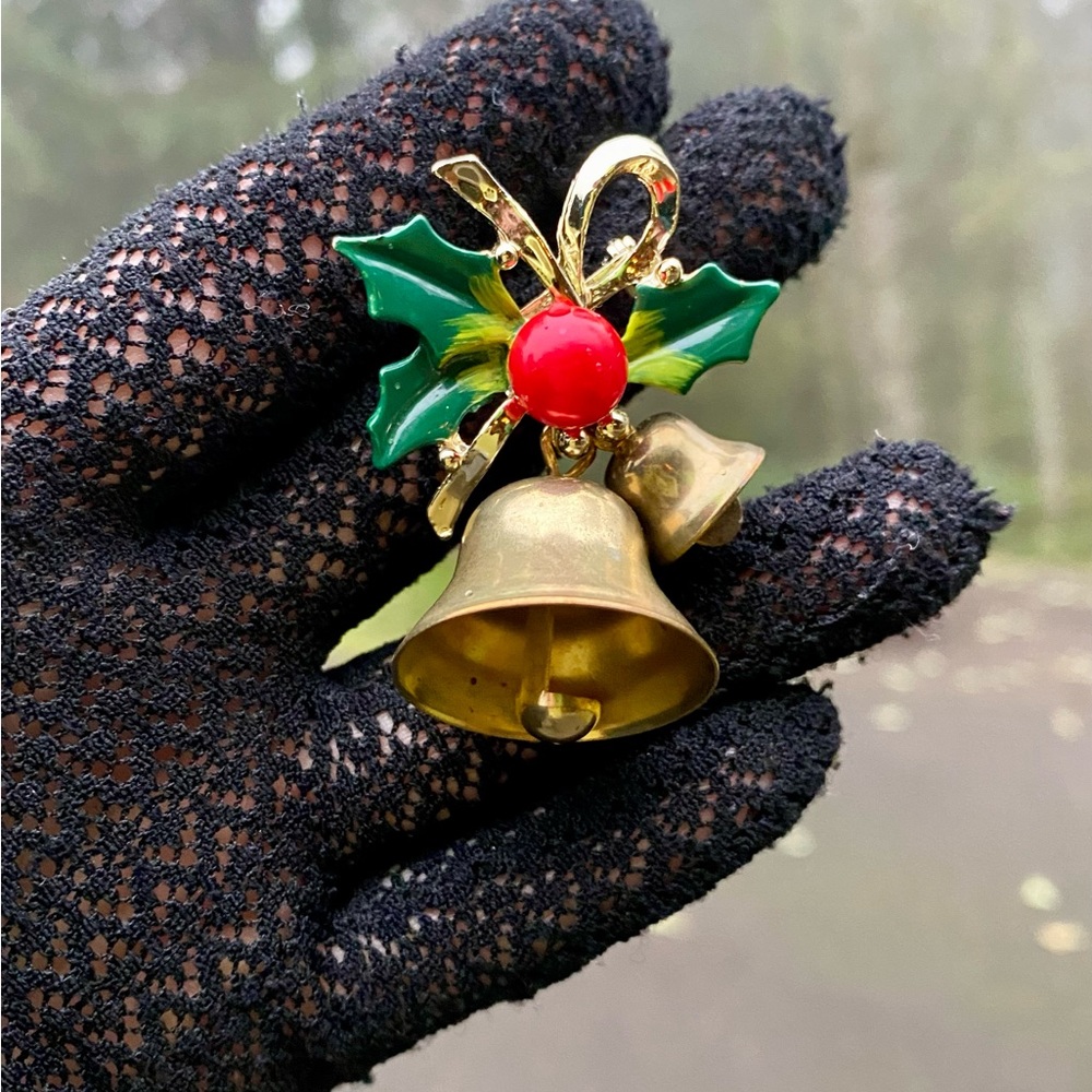 Christmas Bell Brooch Holiday Fashion